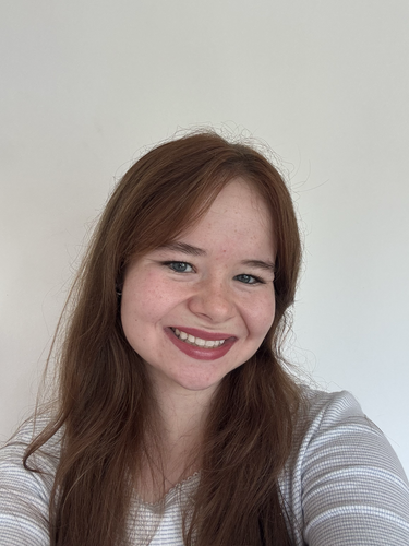 Annabell P - NAU Babysitter