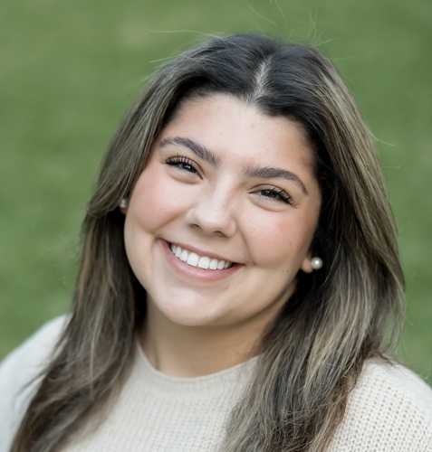 Rhianna L - Mississippi College Babysitter