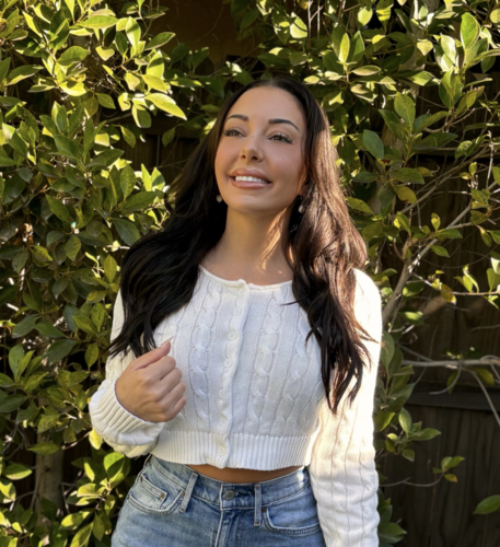 Elizabeth M - SUNY Purchase Babysitter