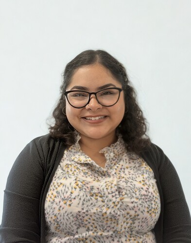 Genesis R - Walden Babysitter