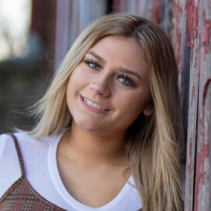 Madison R - McHenry County College  Babysitter