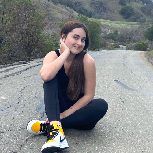 Emma F - DVC Babysitter