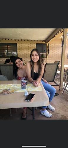 Vivika M - CNM Babysitter