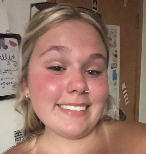 Addison S - Ivy Tech Community College-Bloomington Babysitter