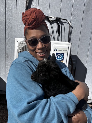 Shanelle S - Pima Babysitter