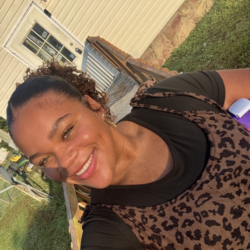 Josalyn H - chattanoogastate Babysitter