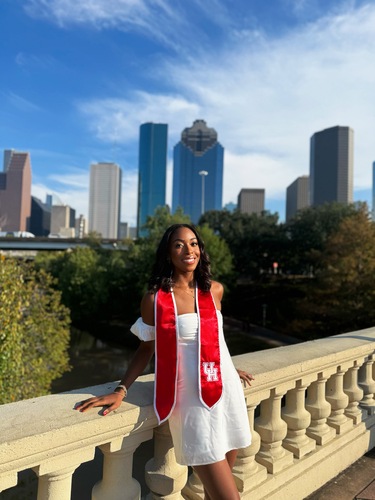 Zari A - UH Babysitter