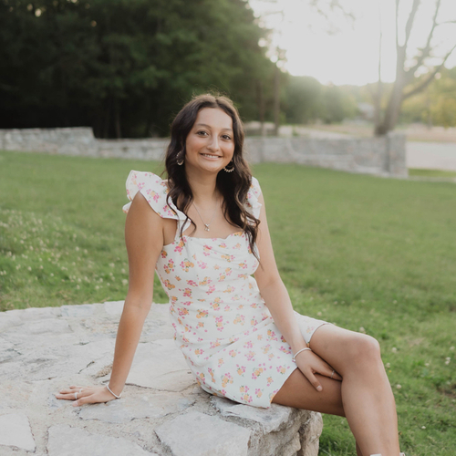 Jamie L - University of Alabama Babysitter