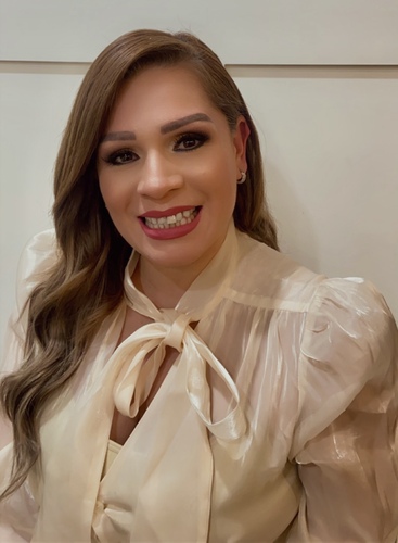 Laura B - New Mexico Junior College  Babysitter