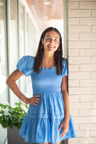 Emma M - Creighton Babysitter