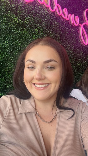 Lillian M - Woodland Community College  Babysitter