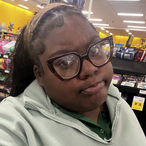 Jayla E - Undefined Babysitter