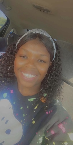 Shaneika C - Coahoma Community College  Babysitter