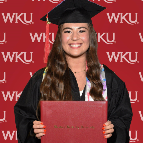 Kaylee S - WKU Babysitter
