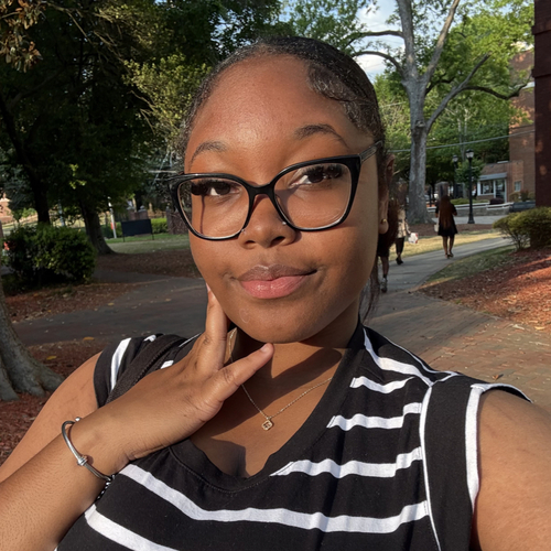Rhiana P - Clark Atlanta Babysitter
