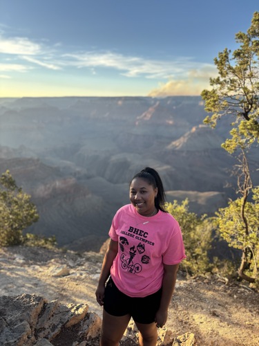 Ayanna M - UTEP Babysitter