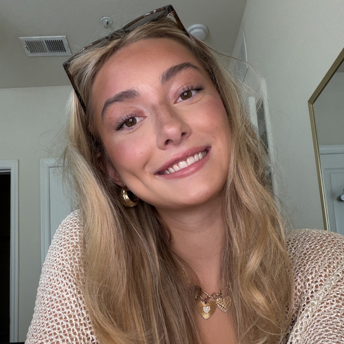 Avery L - FSU Babysitter