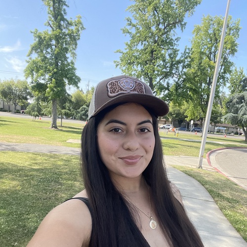Vanessa M - Fresno State Babysitter