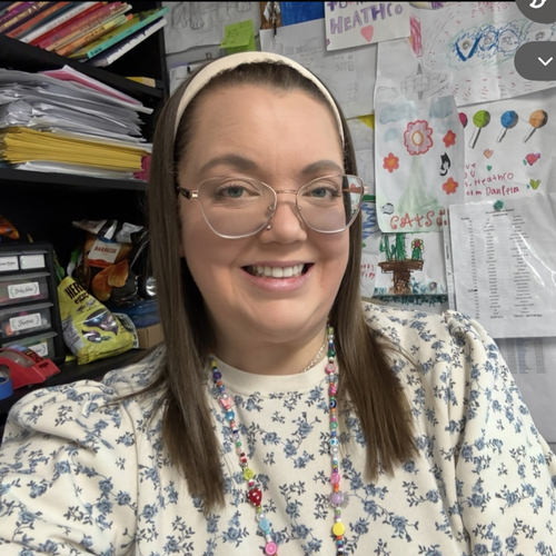 Amanda H - Undefined Babysitter