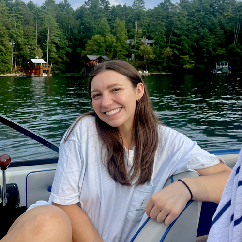 Cami G - Furman Babysitter