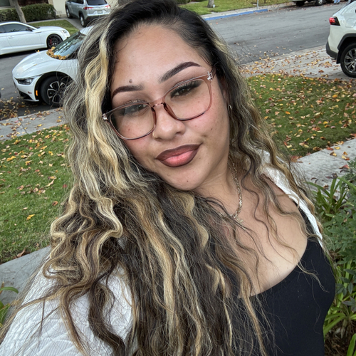 Raquel D - Southwestern College Babysitter