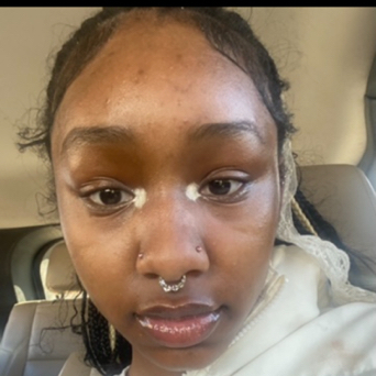 Averyana G - DePaul Babysitter