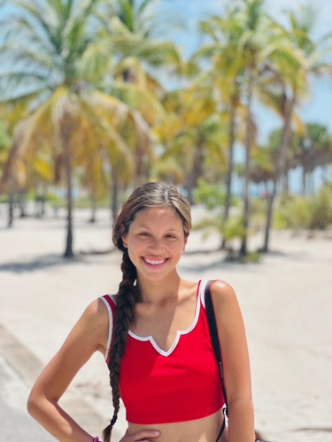 Mia S - CUA Babysitter