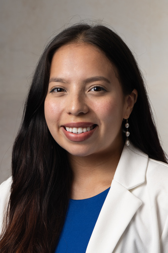 Julianna G - UCI Babysitter