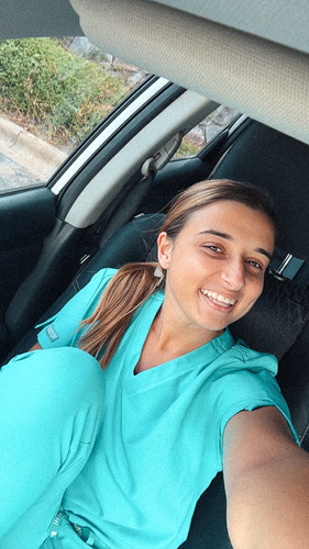 Cassie T - UAB Babysitter