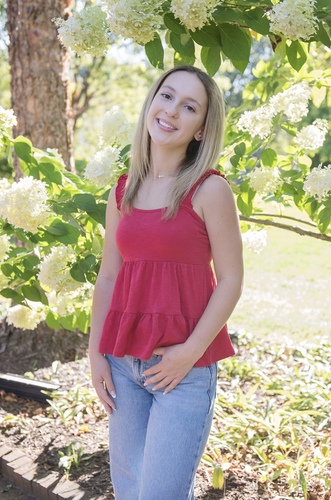 Lauren H - BSC Babysitter