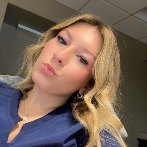 Addison B – Garden City Community College  Student Seeking Babysitting Jobs