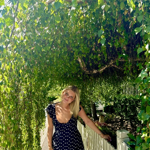 Emma Jane W - Belmont Babysitter