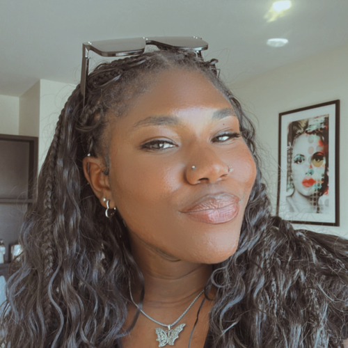 Jasmine H - Undefined Babysitter