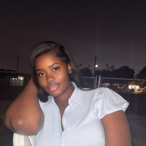 Cassandra P - Seminole State College of Florida Babysitter