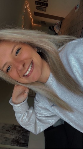 Laura S - EMU Babysitter