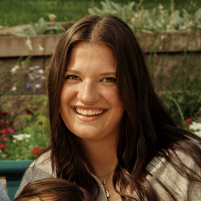 Isabella C - SEMO Babysitter