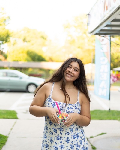 Zoe S - UW Whitewater Babysitter