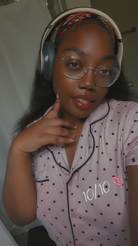 Makatelyn J - Texas A&M Babysitter