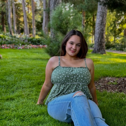 Carly H - Undefined Babysitter