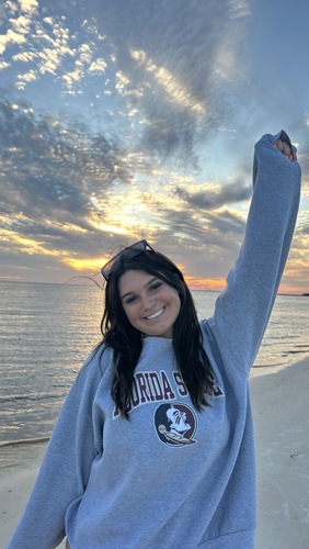 Alex W - UWF Babysitter