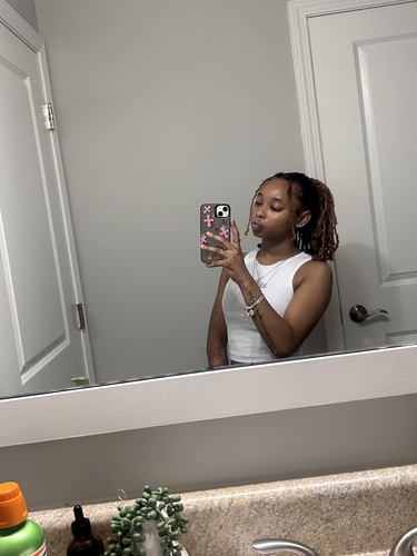 Allyssa G - Midlands Technical College  Babysitter