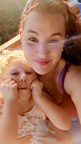 Stephanie R - Curry Babysitter