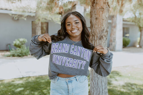 Kayla S - GCU Babysitter