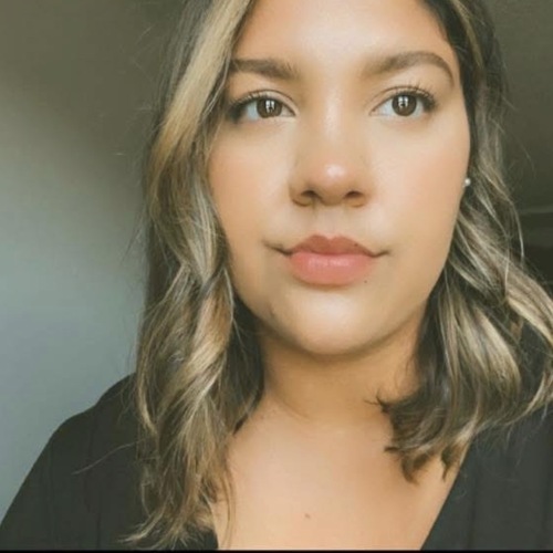 Ashley A – IPFW Student Seeking Nanny Jobs