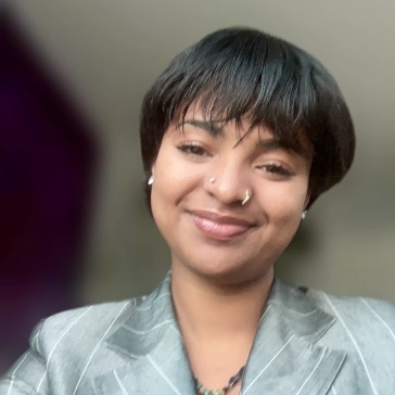 Niamaya A – Howard Student Seeking Babysitting Jobs