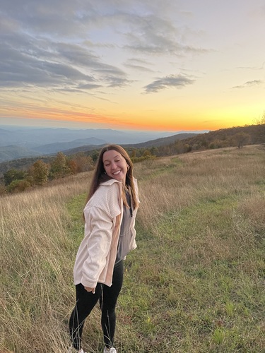 Eden H - Liberty Babysitter