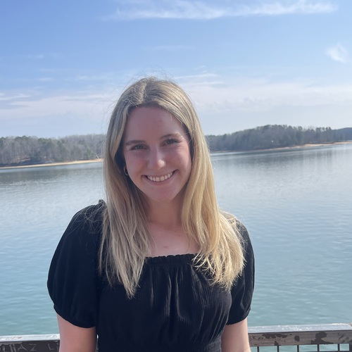 Alexis R - Clemson Babysitter