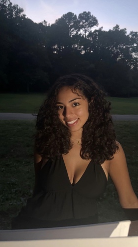 Osmara R - Belmont Babysitter