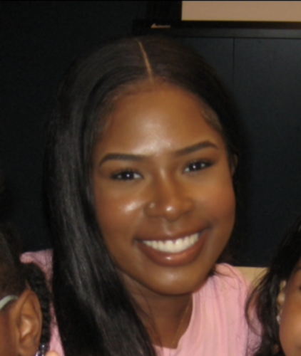 Domonique D - SUNY New Paltz Babysitter