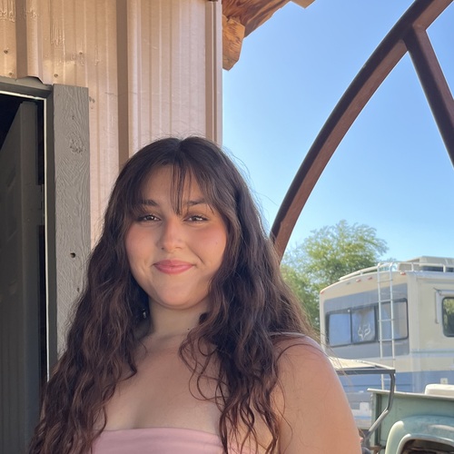 Jackelin R - Chico State Babysitter